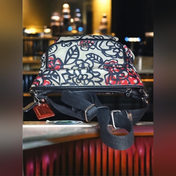 Vintage Coach Poppy Daisy Kyra Floral Graffiti Crossbody Messenger Bag - Picture 5 of 16